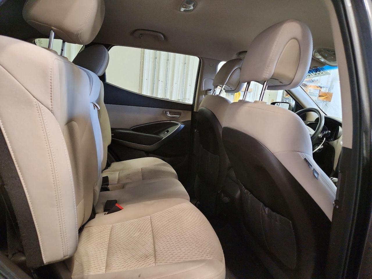 2018 HYUNDAI SANTA FE SPORT 2.4L photo 31
