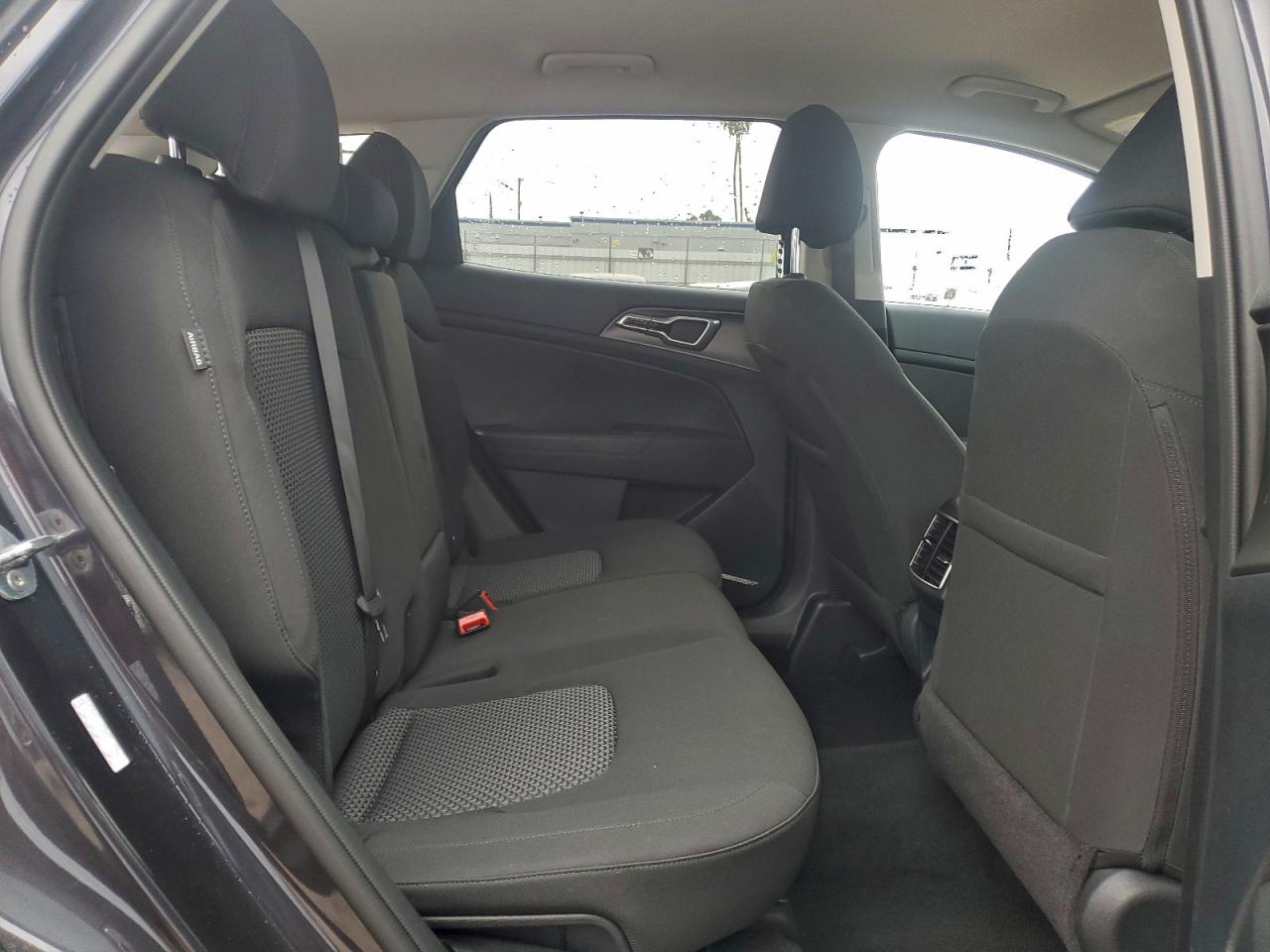 2026 KIA SPORTAGE LX photo 11