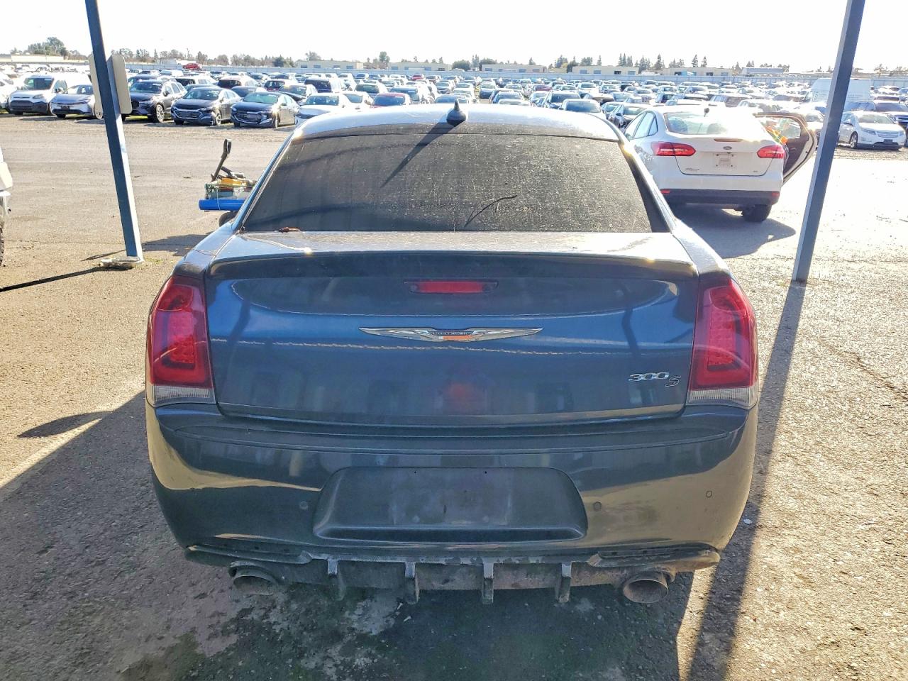 2015 CHRYSLER 300 S photo 11
