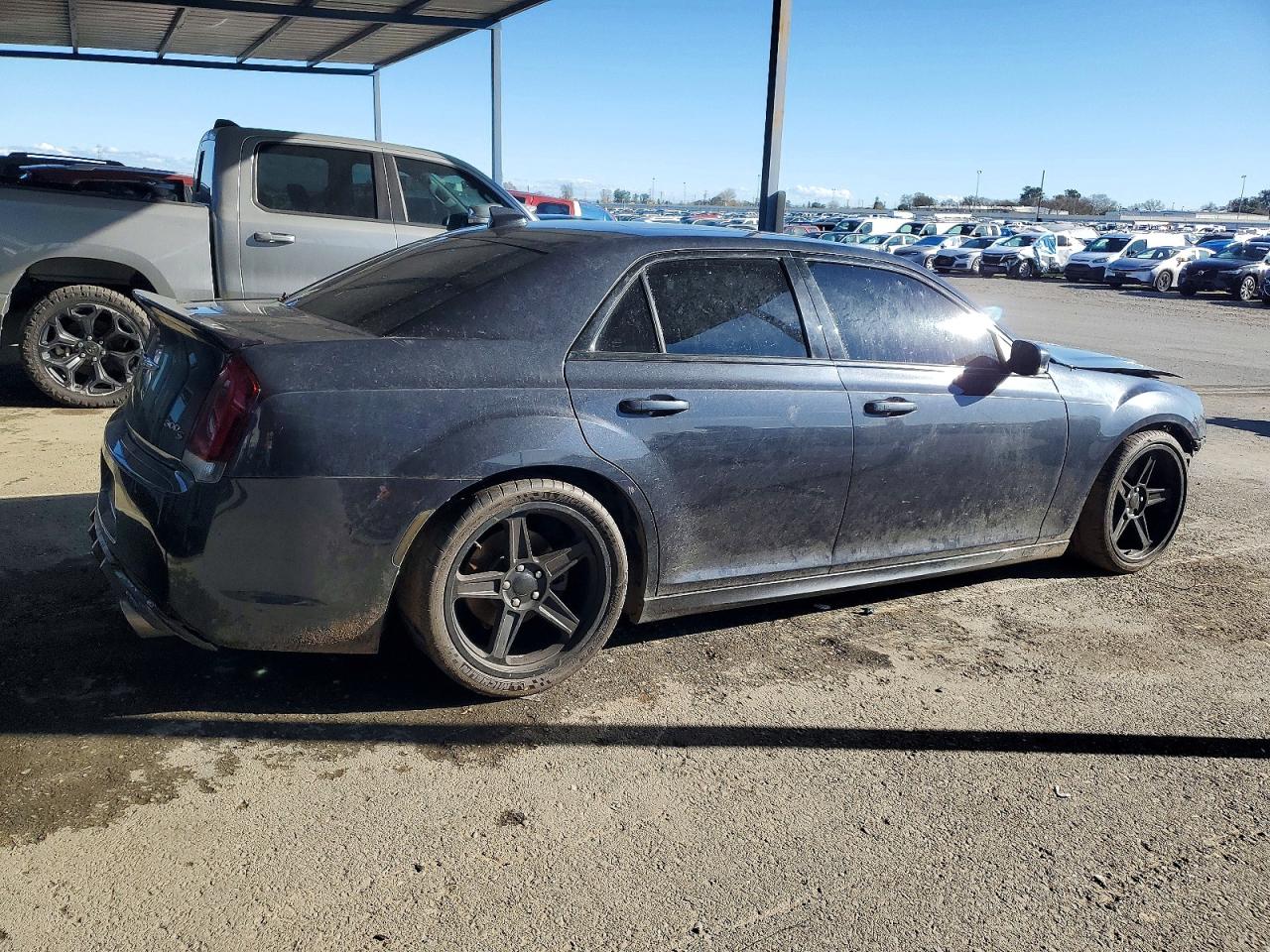 2015 CHRYSLER 300 S photo 5