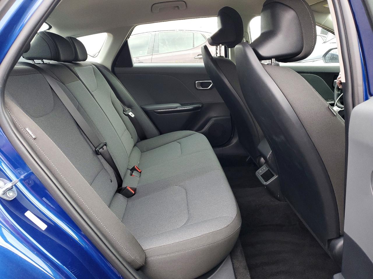 2025 KIA K4 LX photo 10