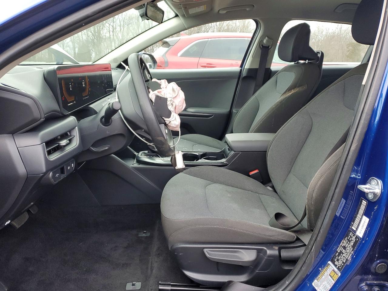 2025 KIA K4 LX photo 7