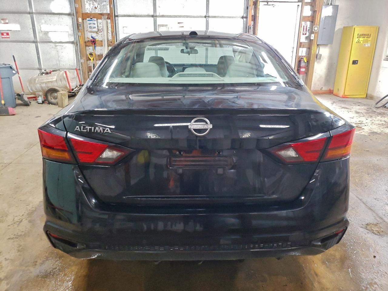 2025 NISSAN ALTIMA SV photo 6