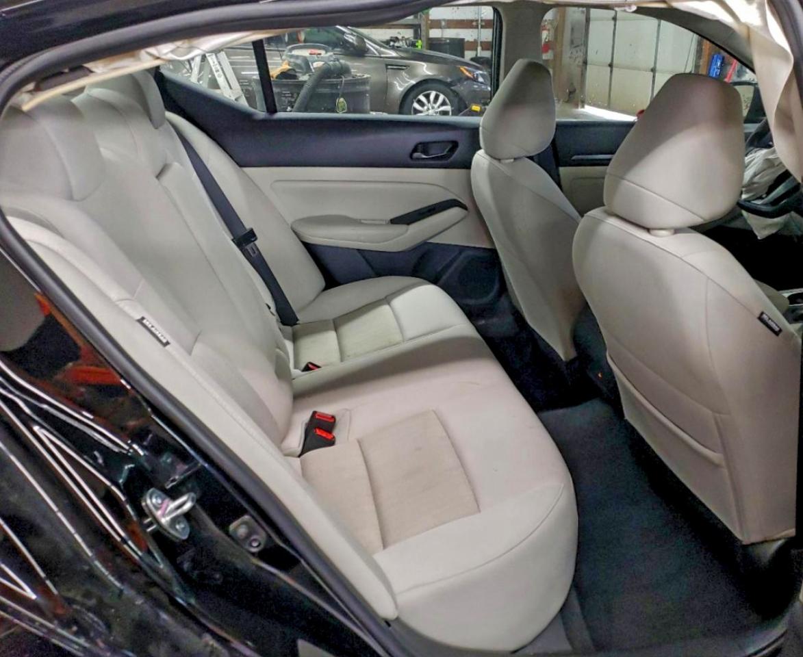 2025 NISSAN ALTIMA SV photo 10