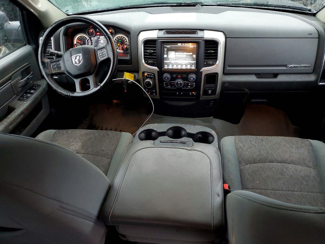 2017 RAM 1500 SLT photo 22