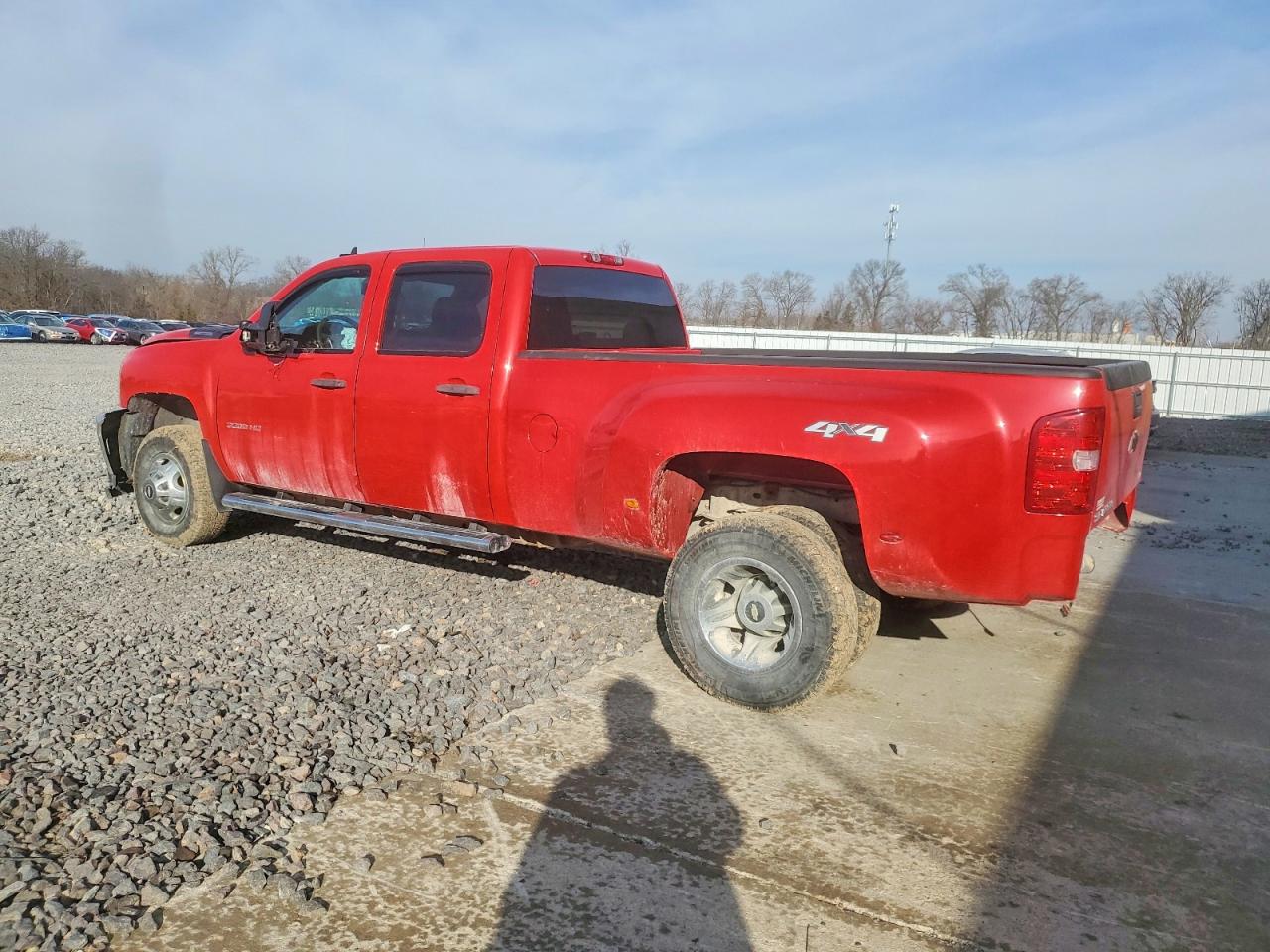 2014 CHEVROLET SILVERADO K3500 LT photo 2