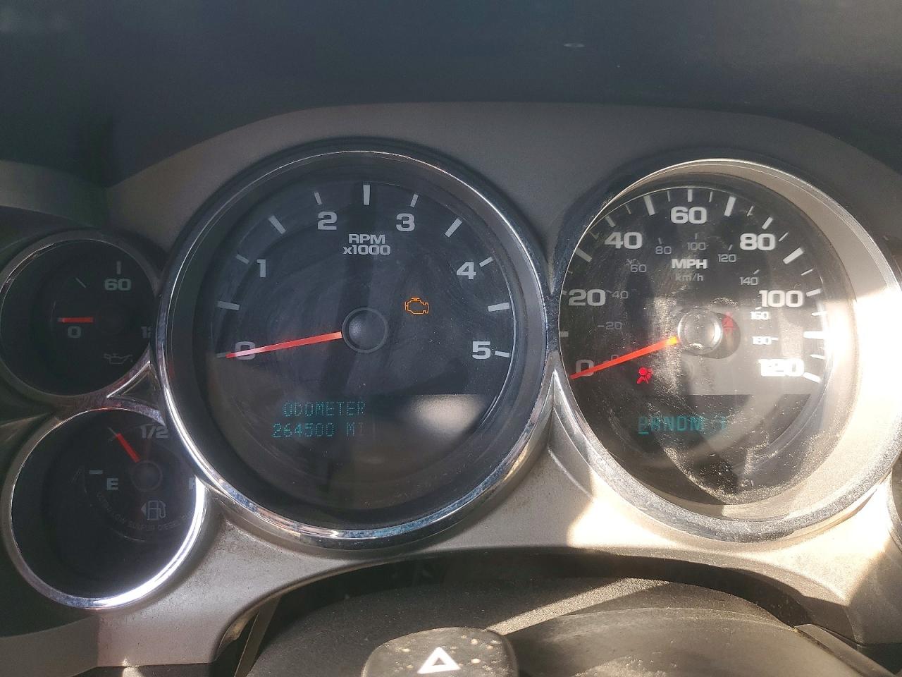2014 CHEVROLET SILVERADO K3500 LT photo 9