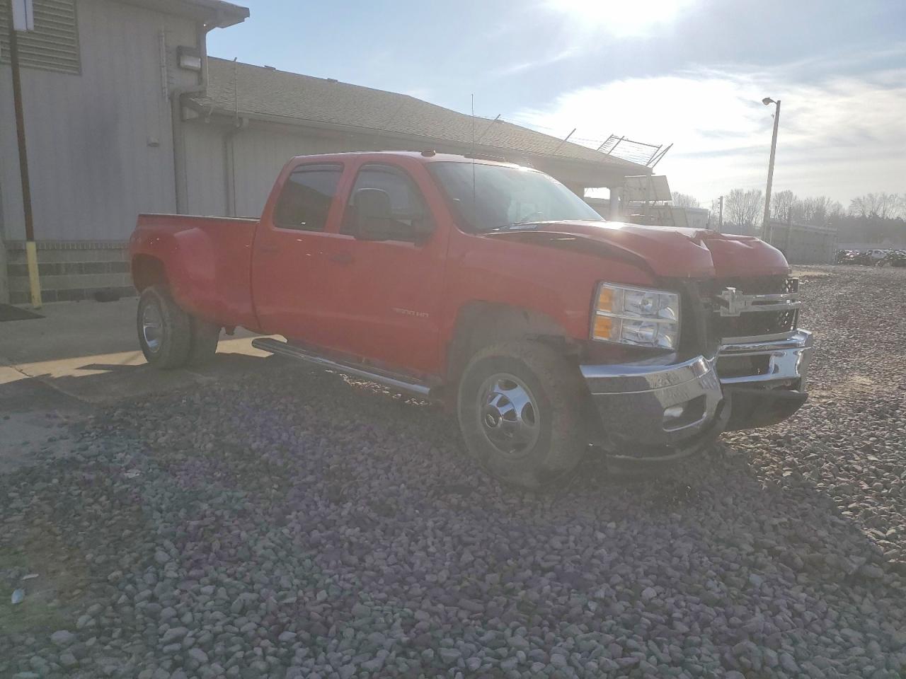 2014 CHEVROLET SILVERADO K3500 LT photo 4