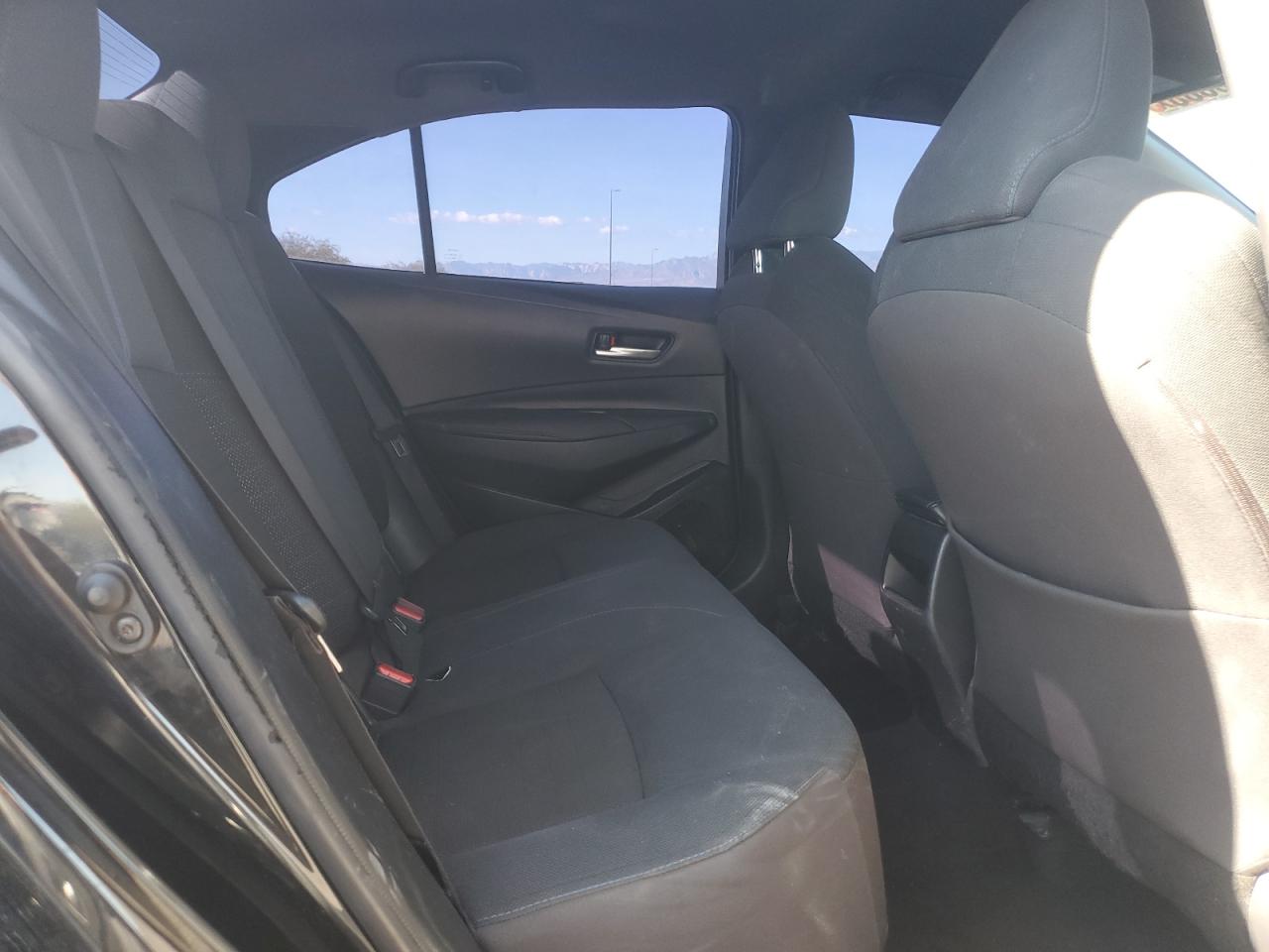 2020 TOYOTA COROLLA SE photo 10