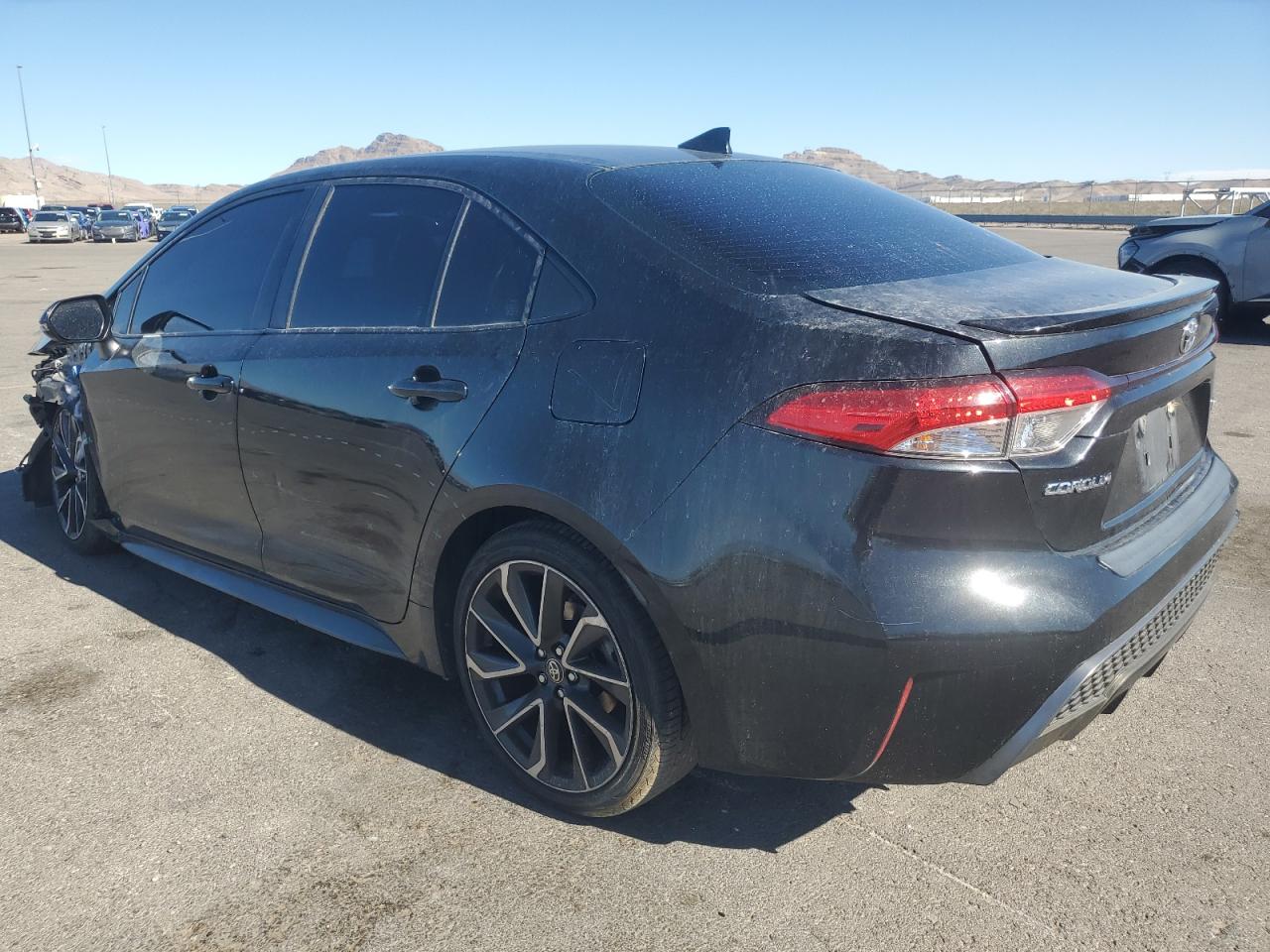 2020 TOYOTA COROLLA SE photo 2