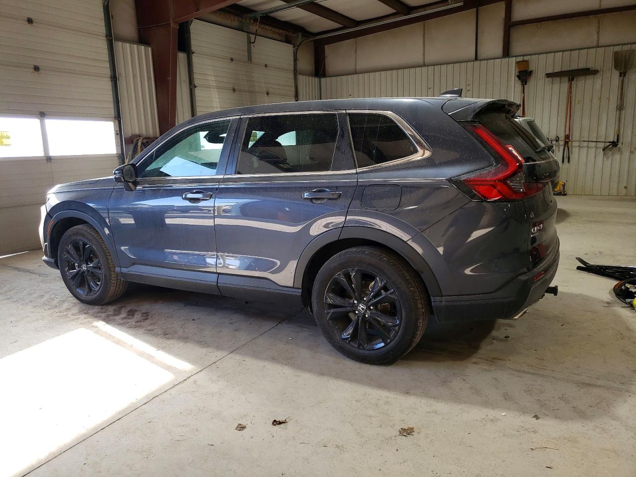 2025 HONDA CR-V SPORT TOURING photo 2