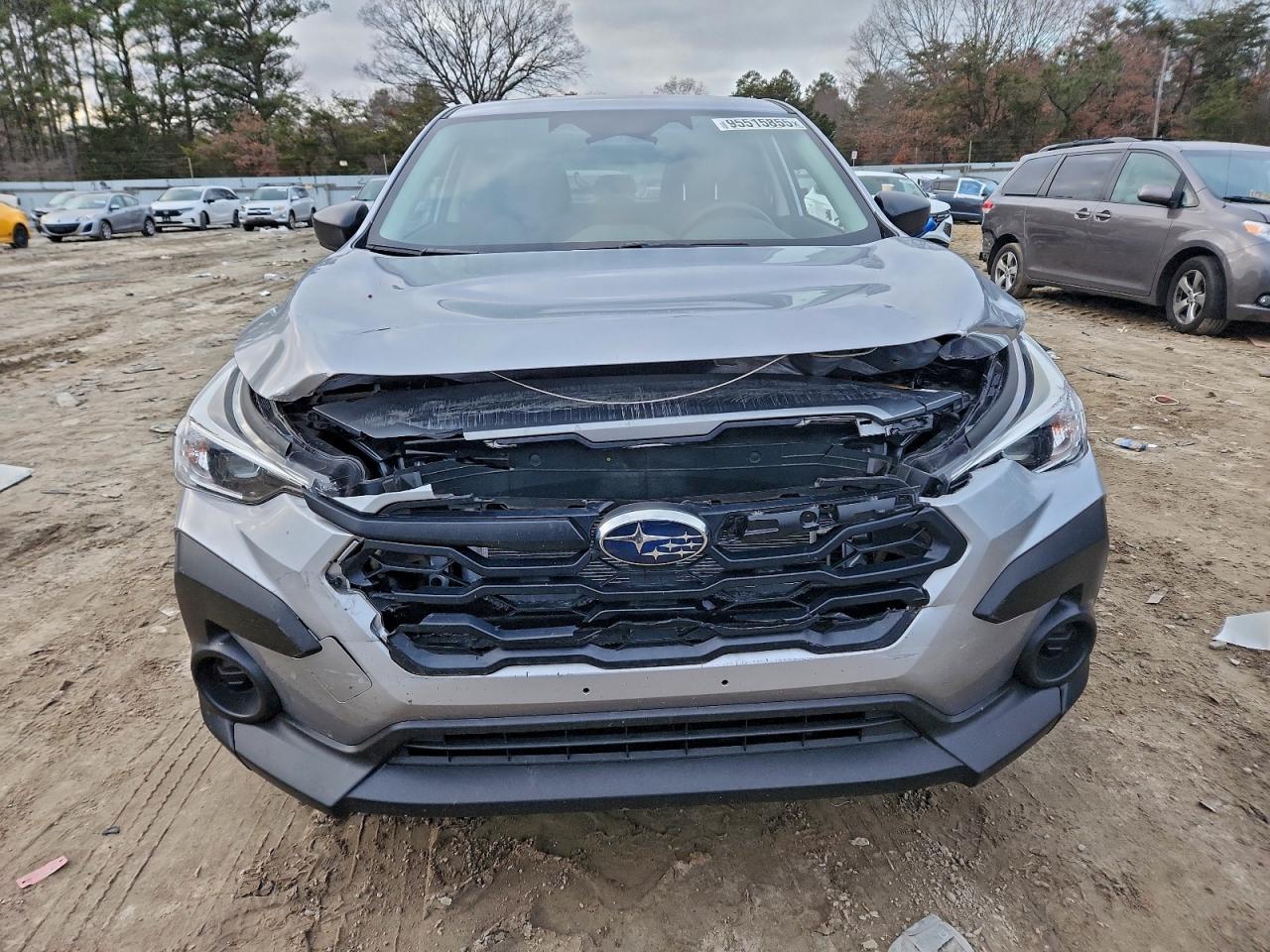 2024 SUBARU CROSSTREK photo 9