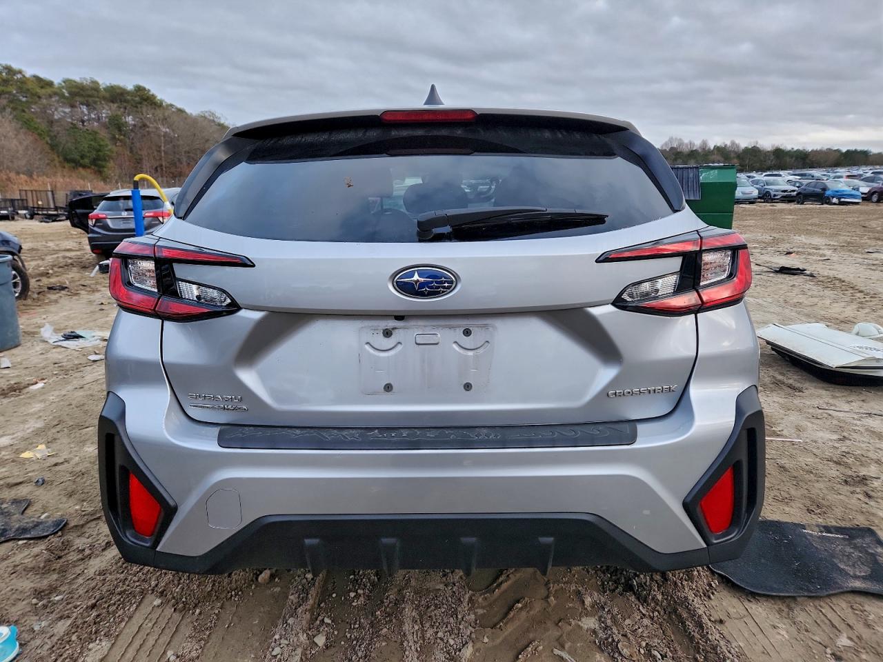 2024 SUBARU CROSSTREK photo 11