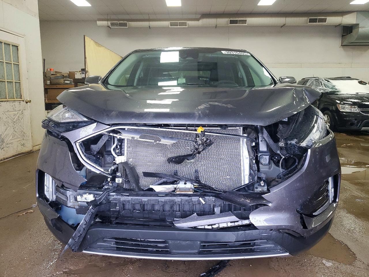 2020 FORD EDGE SEL photo 5