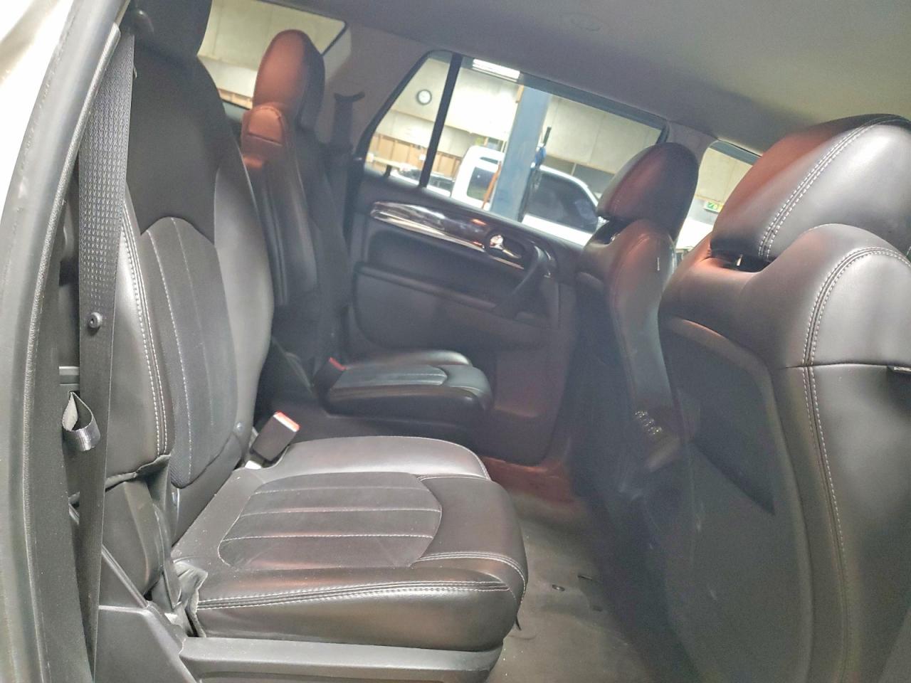 2016 BUICK ENCLAVE photo 21
