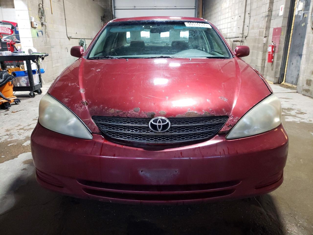 2004 TOYOTA CAMRY LE photo 5