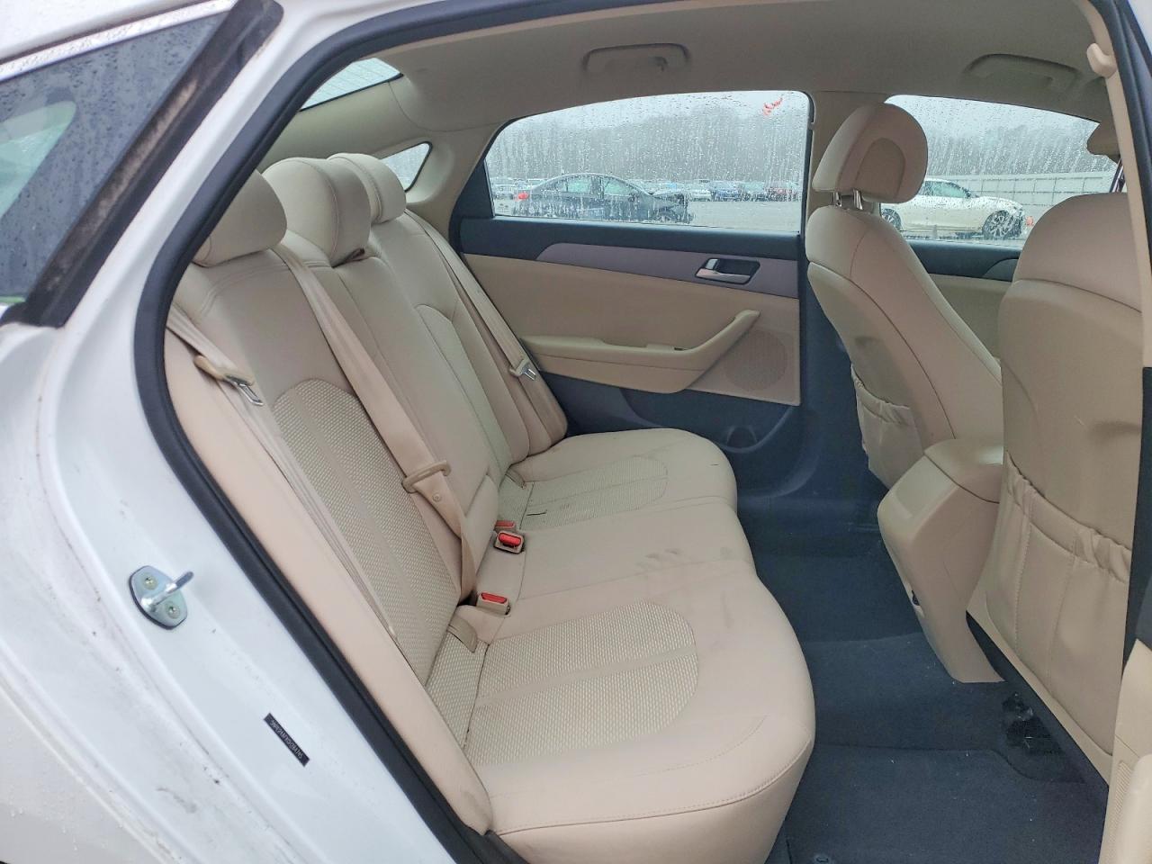 2016 HYUNDAI SONATA SE photo 19