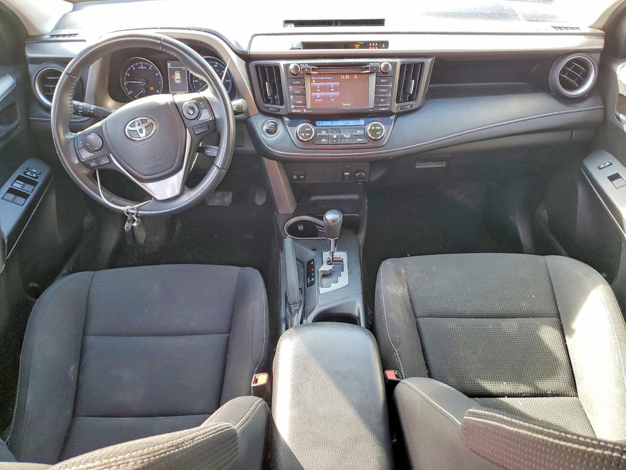 2018 TOYOTA RAV4 ADVENTURE photo 15