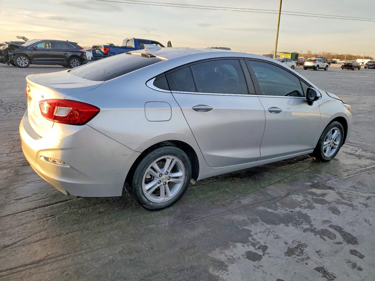 2016 CHEVROLET CRUZE LT photo 5