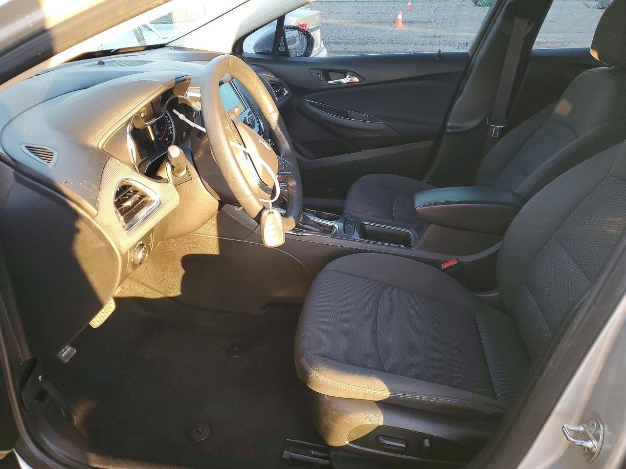 2016 CHEVROLET CRUZE LT photo 13