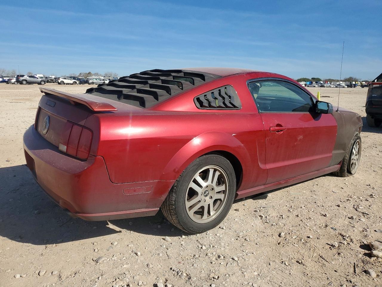 2006 FORD MUSTANG GT photo 3