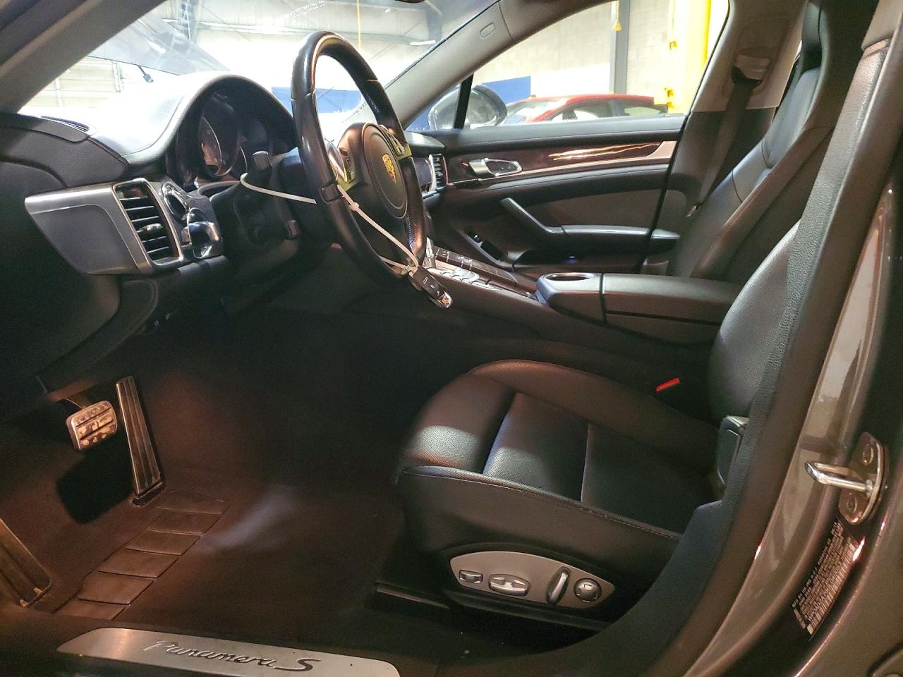 2016 PORSCHE PANAMERA SE HYBRID photo 13