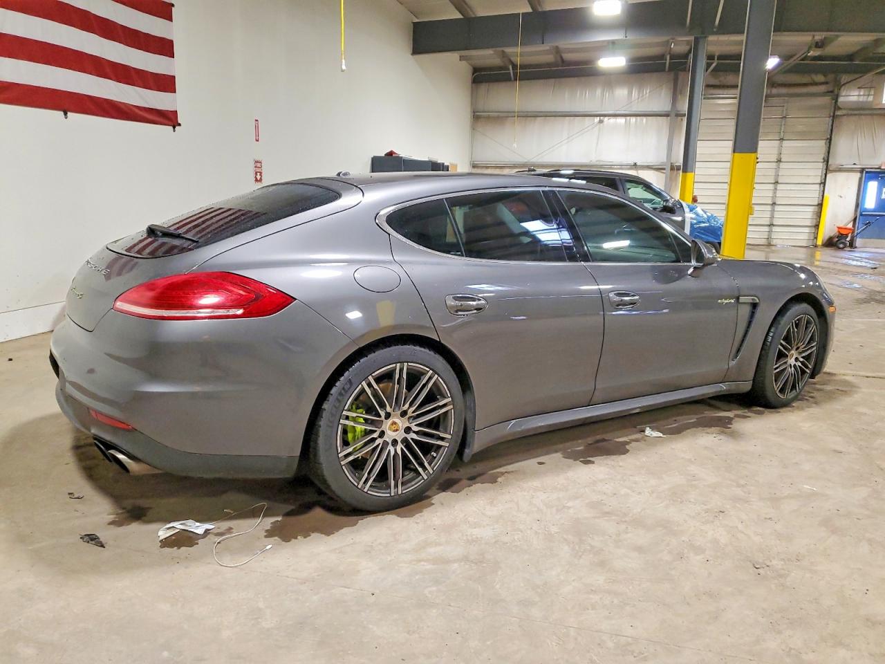 2016 PORSCHE PANAMERA SE HYBRID photo 5
