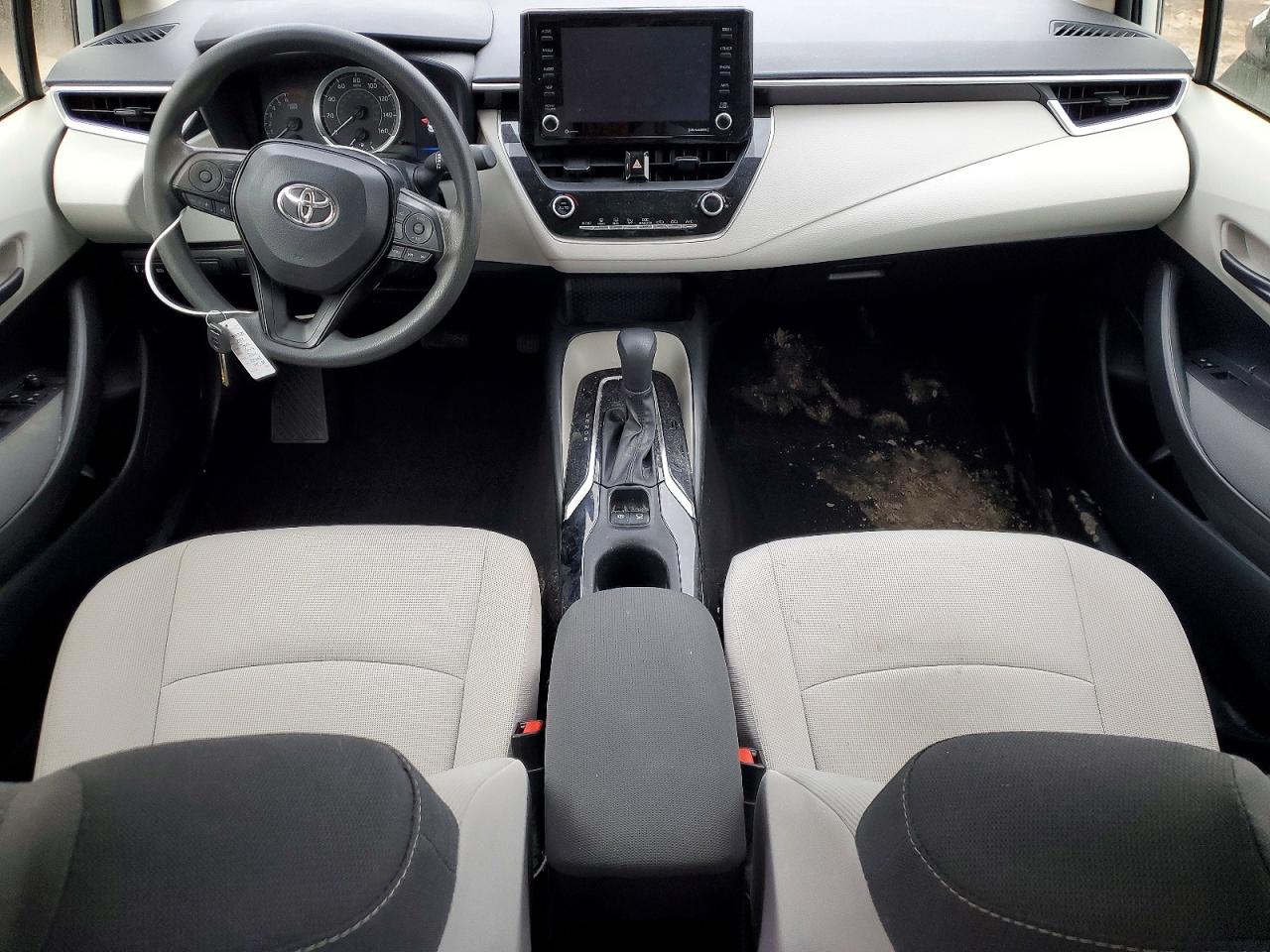 2022 TOYOTA COROLLA LE photo 8