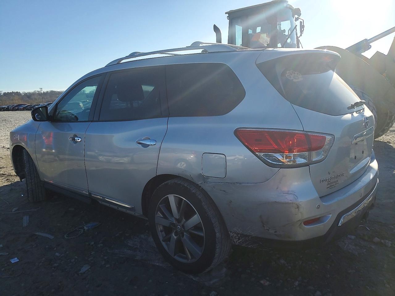 2013 NISSAN PATHFINDER S photo 3