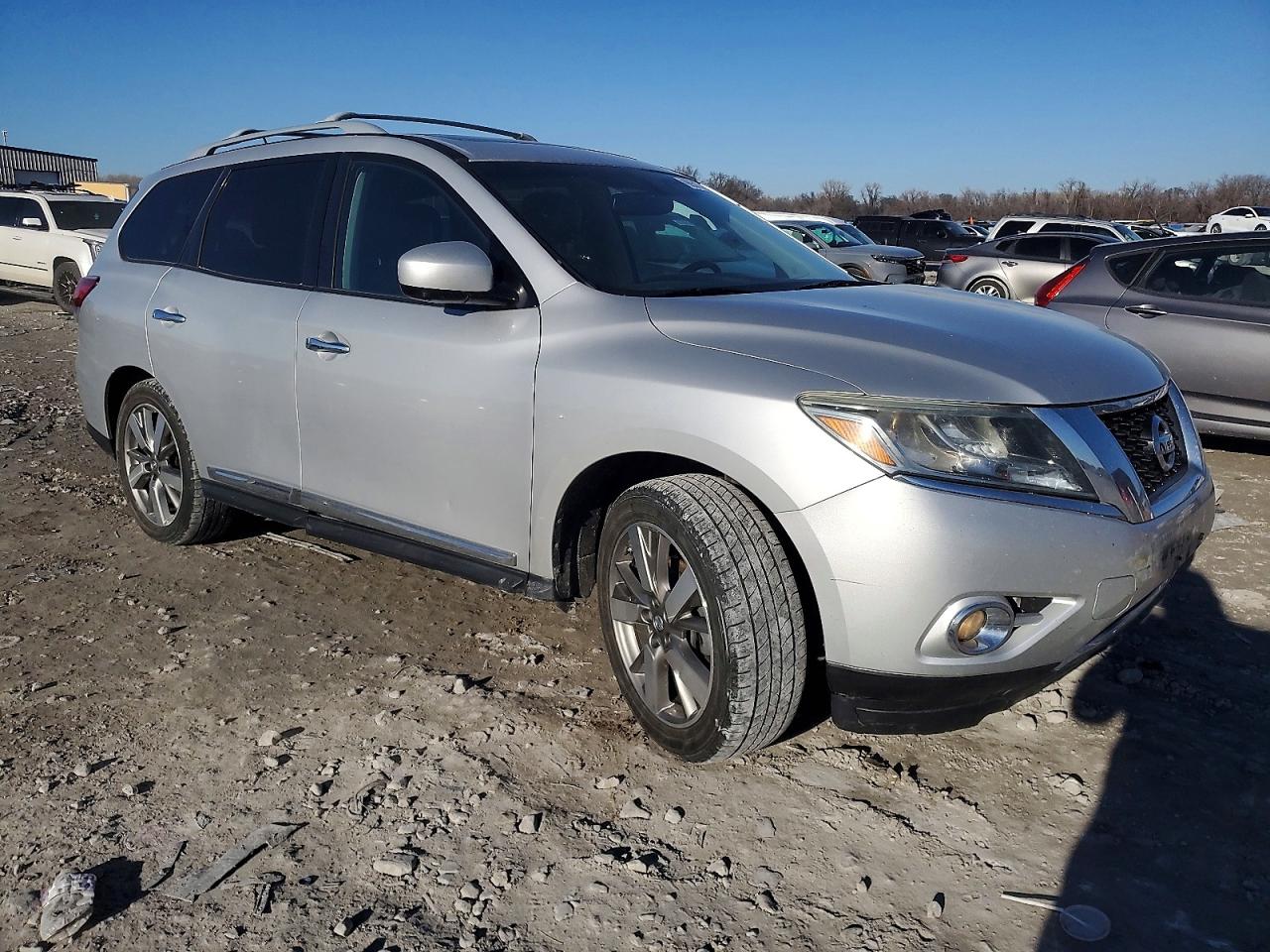 2013 NISSAN PATHFINDER S photo 7