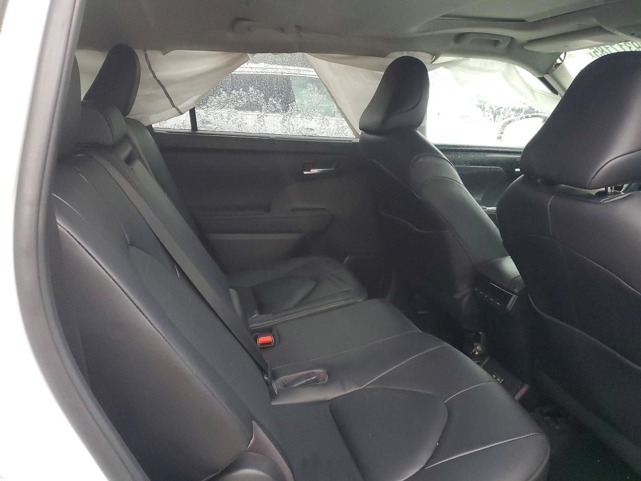 2023 TOYOTA HIGHLANDER L photo 21