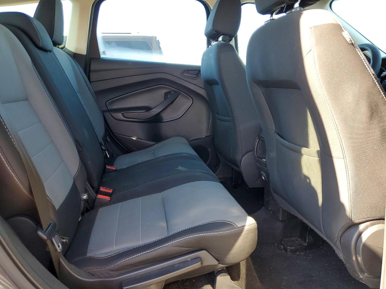 2017 FORD ESCAPE S photo 11