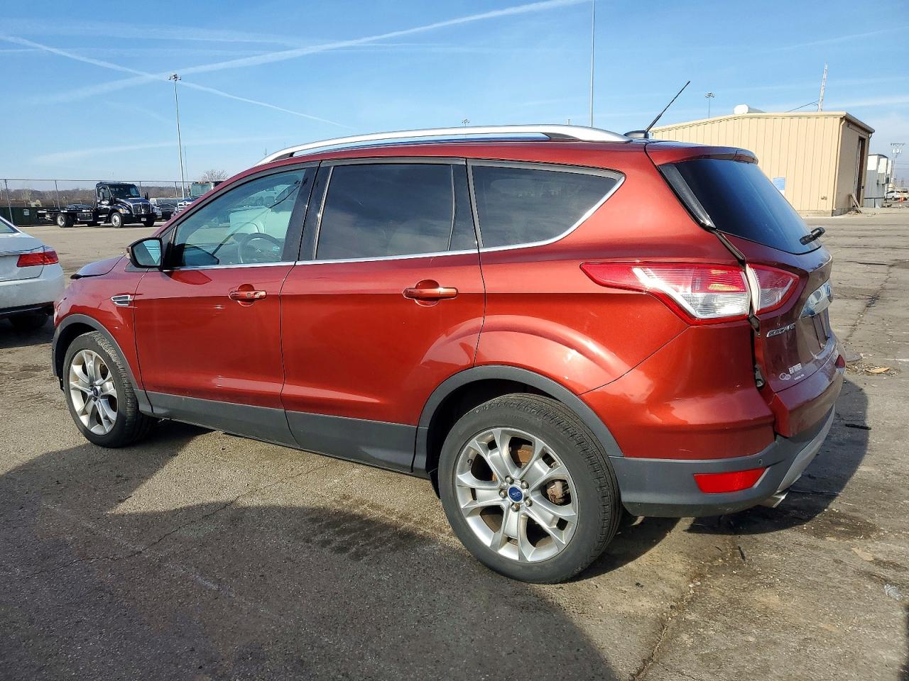 2014 FORD ESCAPE TITANIUM photo 2