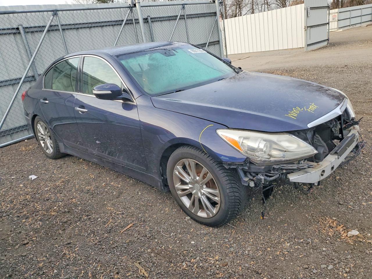 2012 HYUNDAI GENESIS 3.8L photo 4