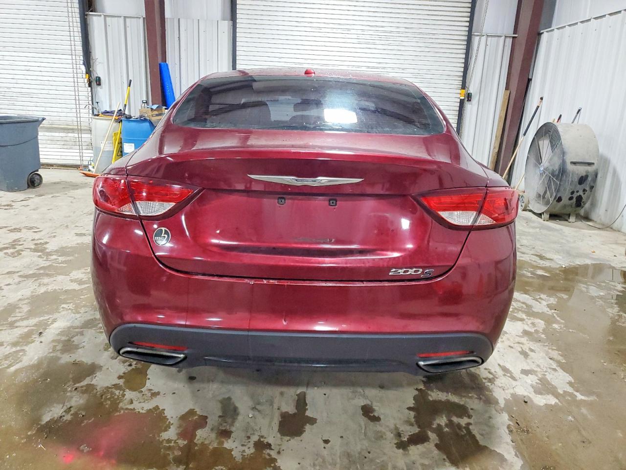 2015 CHRYSLER 200 S photo 6