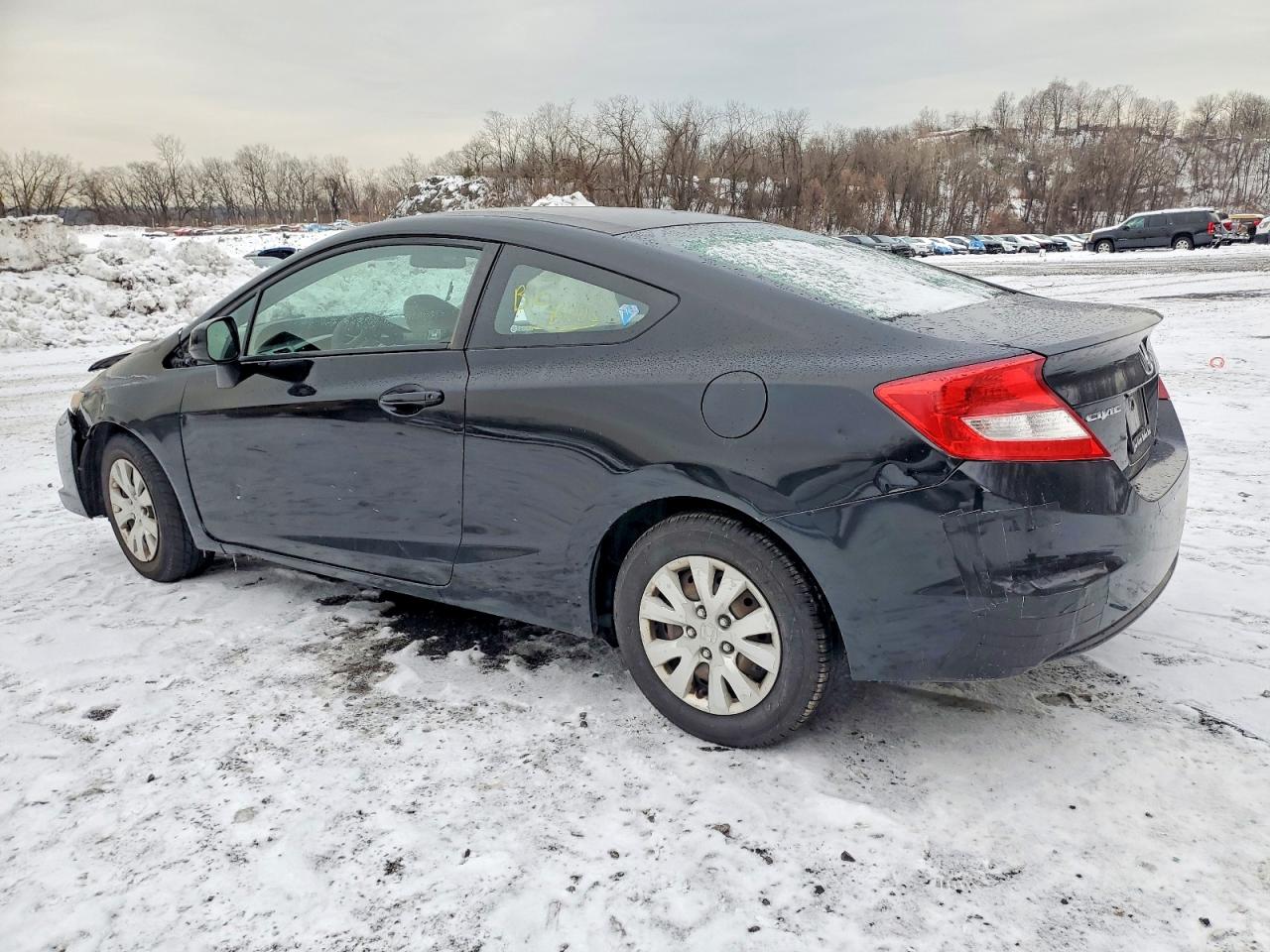2012 HONDA CIVIC LX photo 2