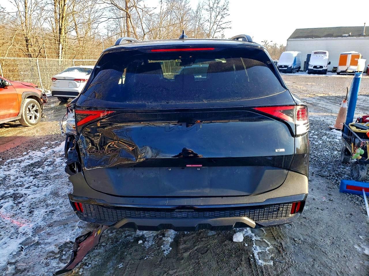 2025 KIA SPORTAGE X LINE photo 6