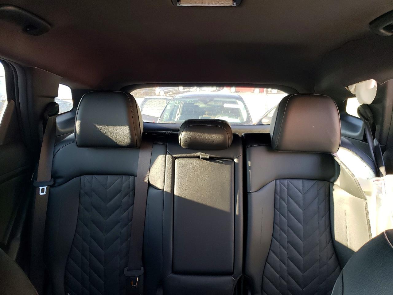 2025 KIA SPORTAGE X LINE photo 10