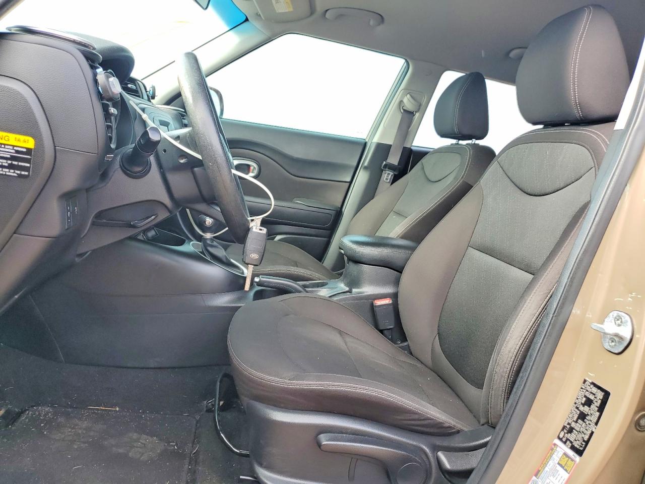 2016 KIA SOUL BASE photo 7