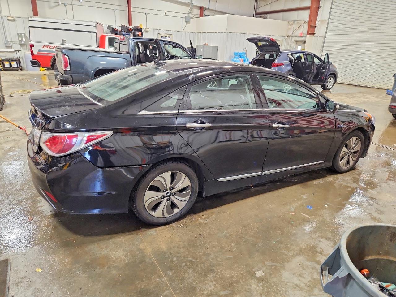 2015 HYUNDAI SONATA HYBRID photo 3