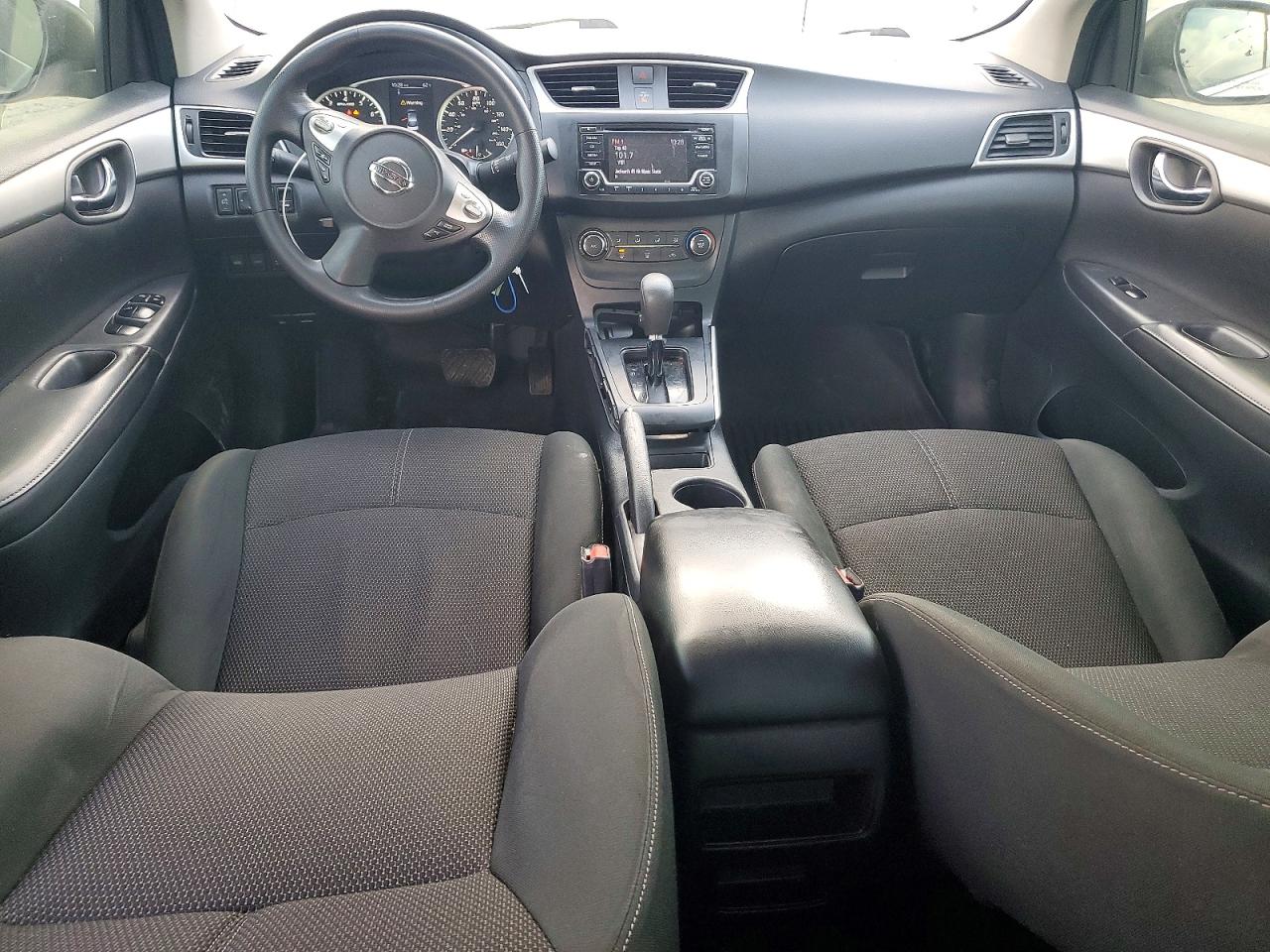 2018 NISSAN SENTRA S photo 8