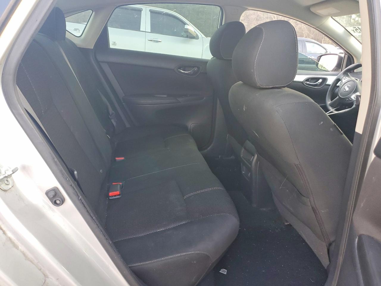 2018 NISSAN SENTRA S photo 10