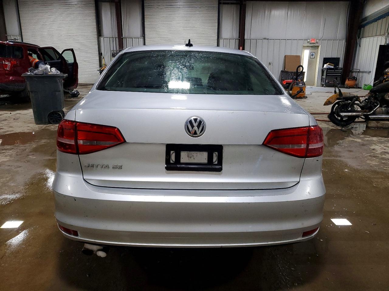 2015 VOLKSWAGEN JETTA TDI photo 6