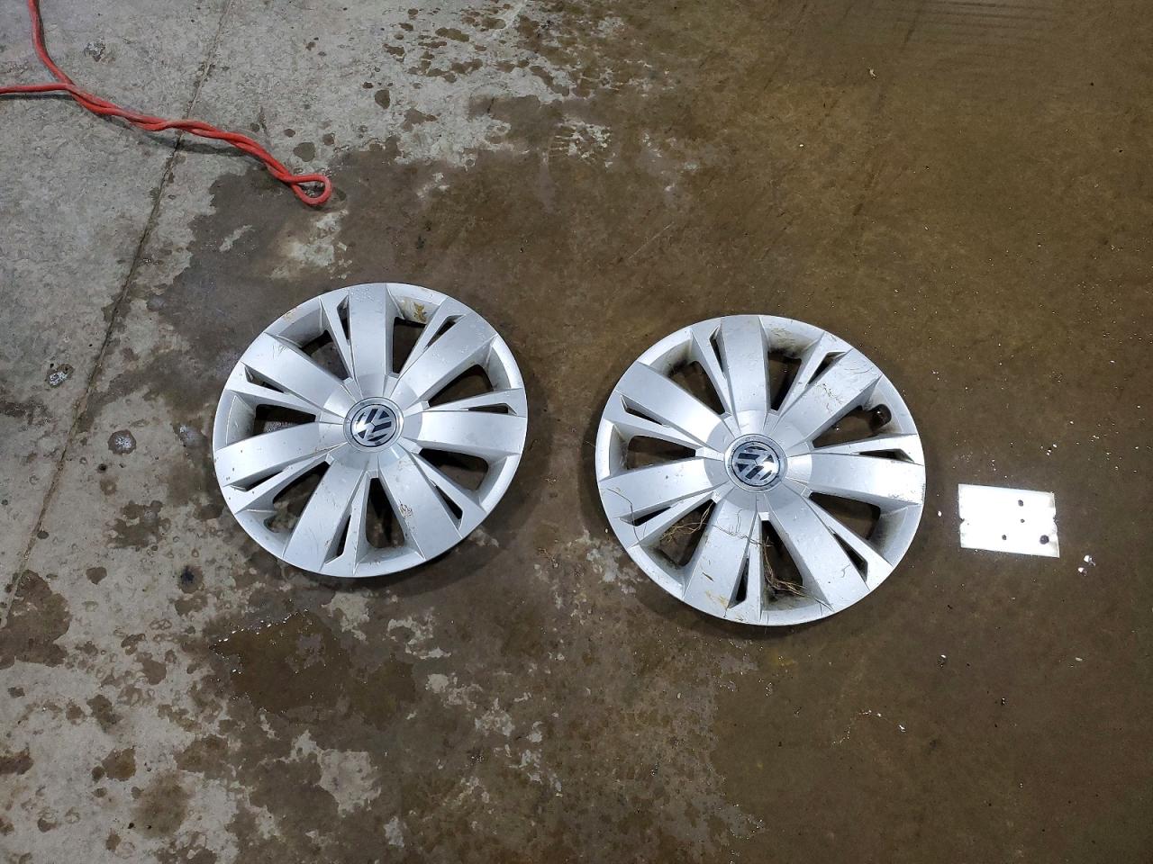 2015 VOLKSWAGEN JETTA TDI photo 12