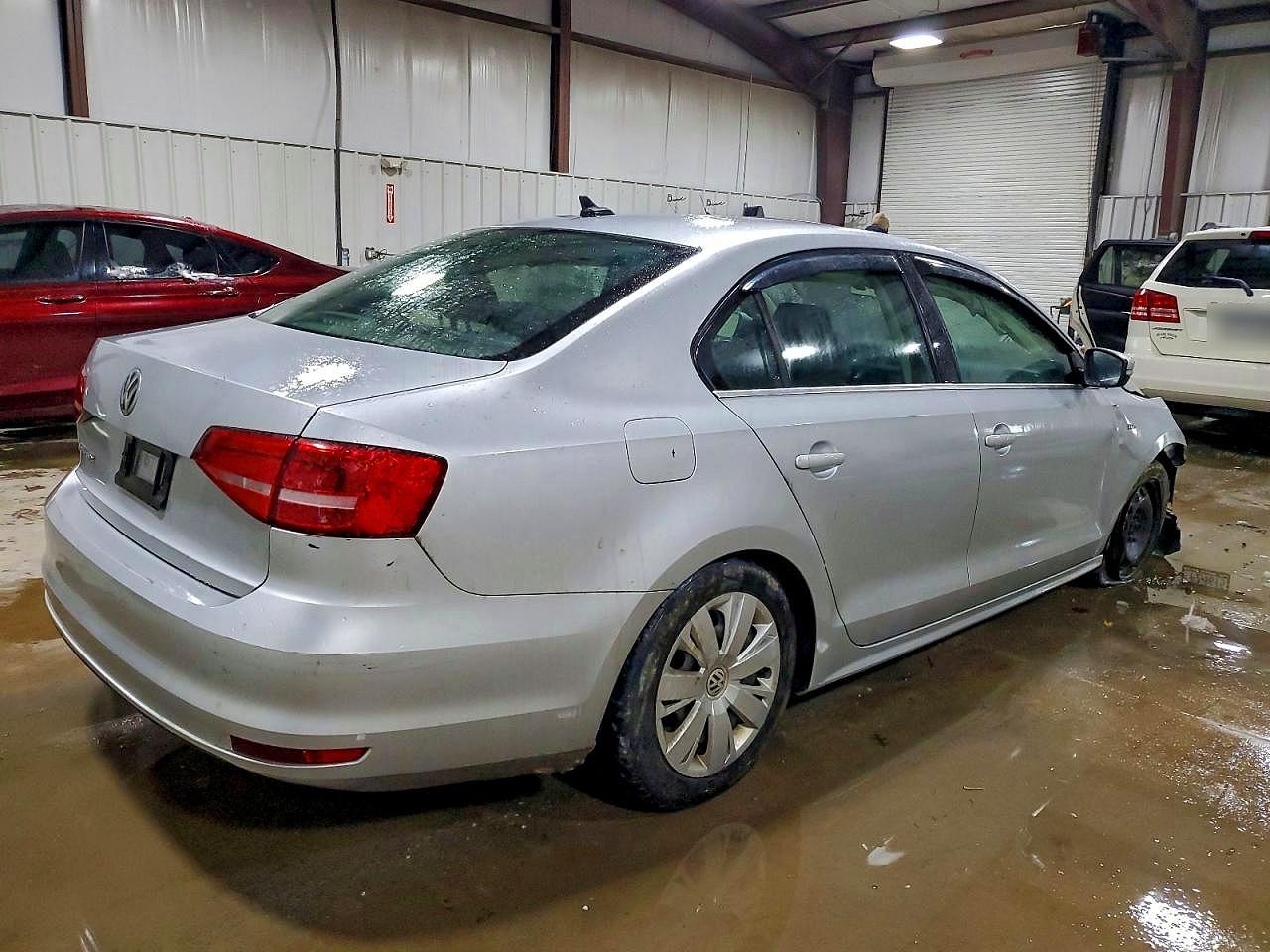 2015 VOLKSWAGEN JETTA TDI photo 3
