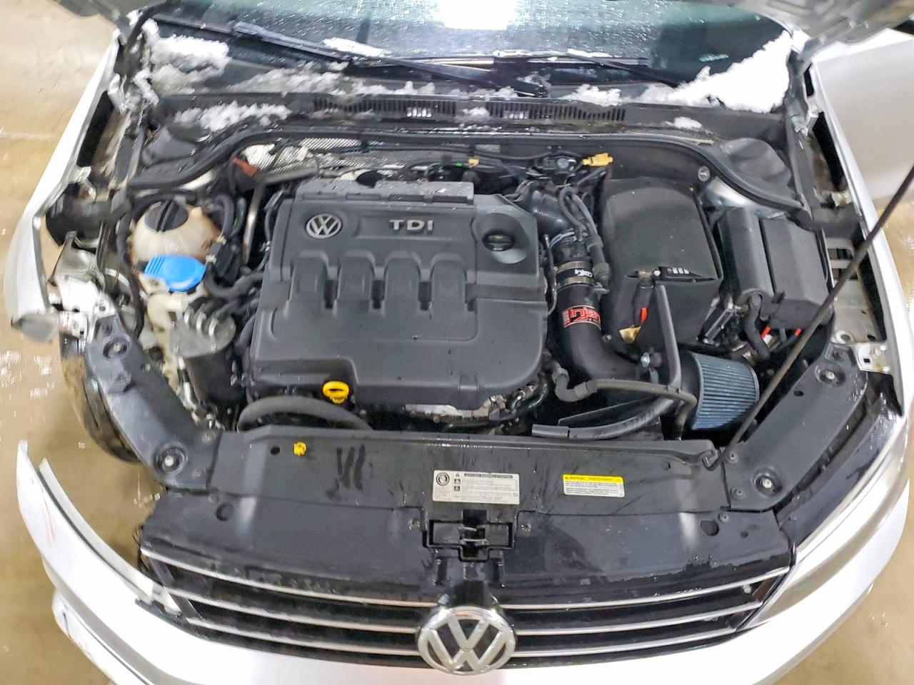 2015 VOLKSWAGEN JETTA TDI photo 11