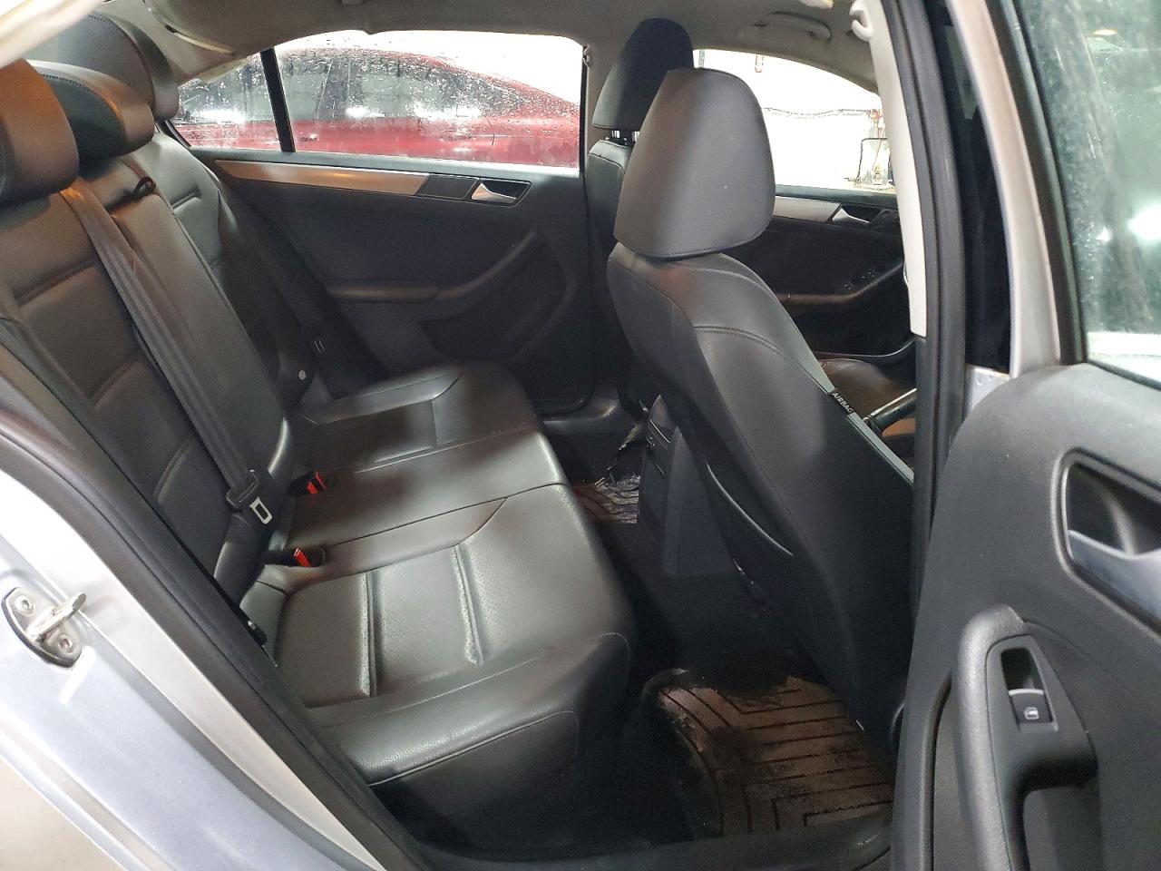 2015 VOLKSWAGEN JETTA TDI photo 10