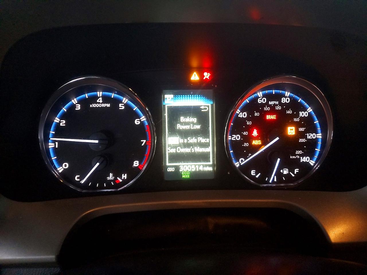 2016 TOYOTA RAV4 XLE photo 9