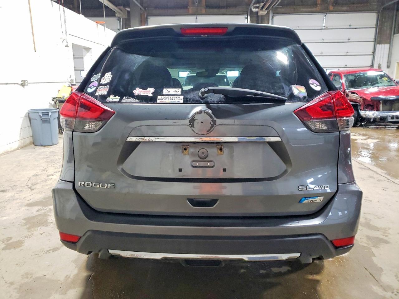 2017 NISSAN ROGUE SV HYBRID photo 6