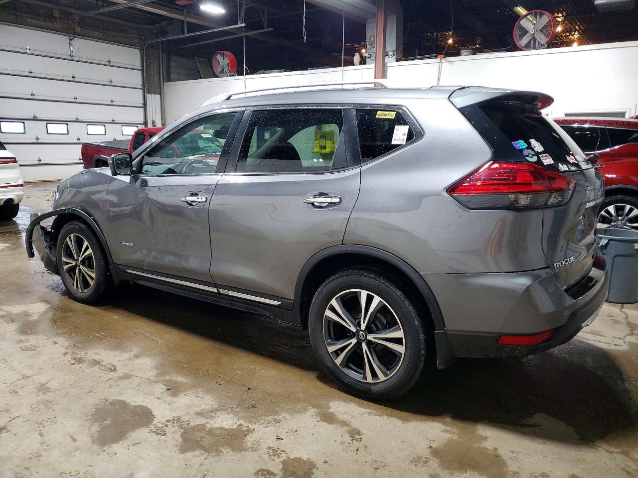 2017 NISSAN ROGUE SV HYBRID photo 2